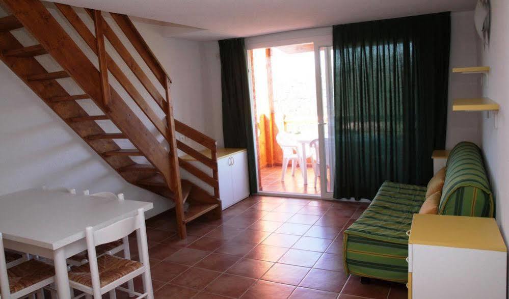 PinarelluComplesso Residenziale Marina Di Pinarello公寓式酒店 外观 照片